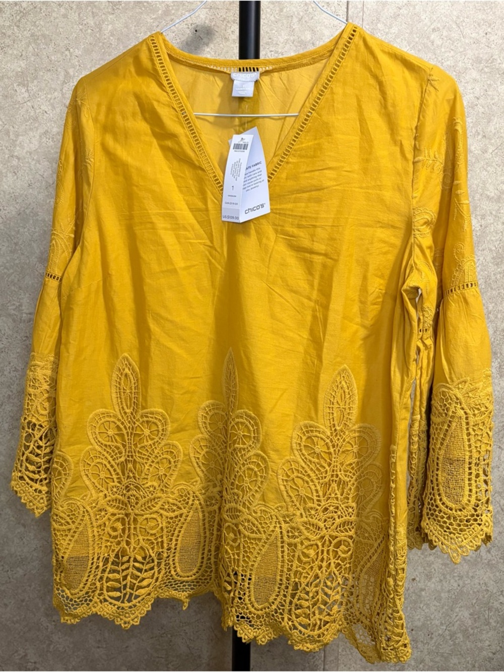 Chicos Top NWT